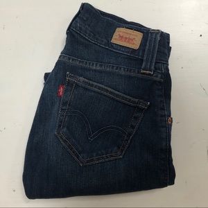 Levi’s Slouch Straight 504 Jeans
